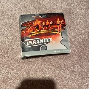 Beach body Insanity dvd set